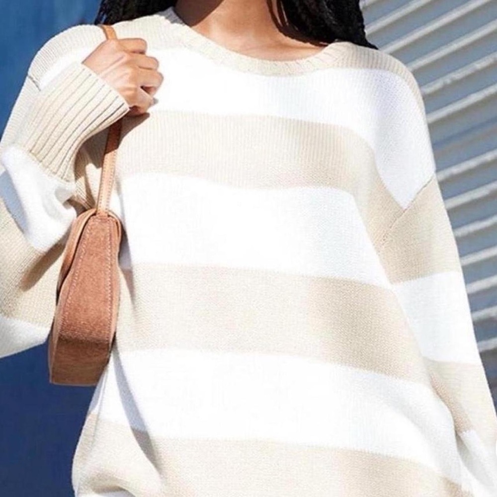 Women’s Hollister Cream and Tan Crew Neck Sweater with Stripes